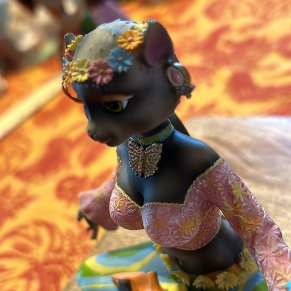 Alley Cats LUSHES by Margaret Le Van Cat Figurine - Picture 7 of 16